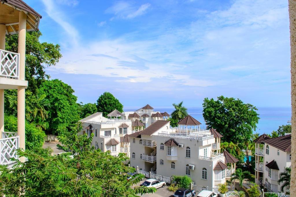 Sky Castles Apt H6 Ocho Rios Kültér fotó